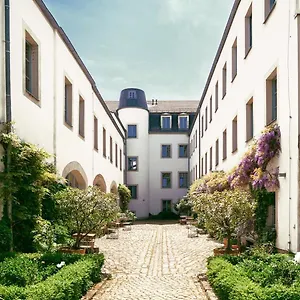 Hofgarten 1824 Garni Hotel Drezno